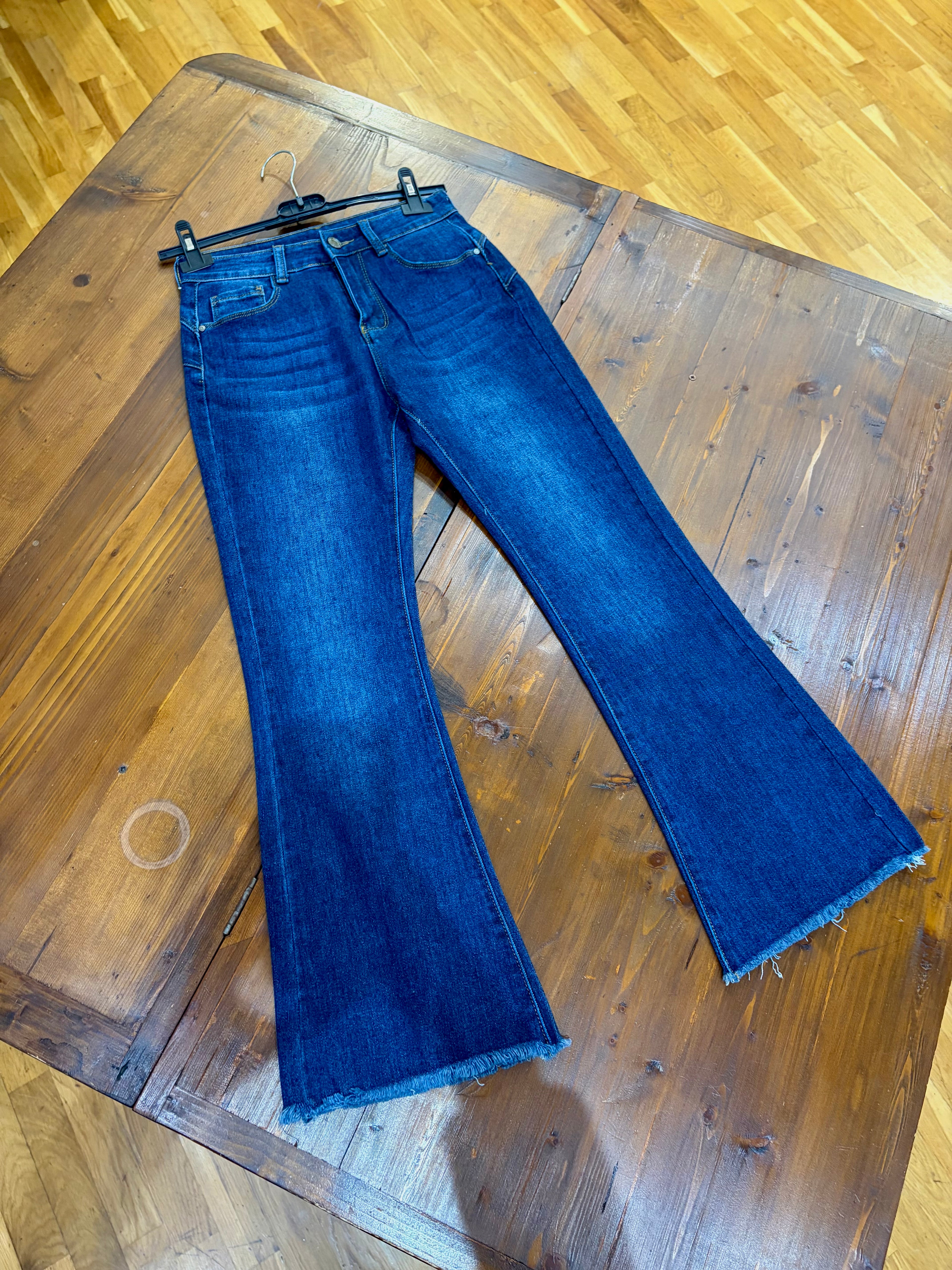 Jeans trombetta tg.xs✨