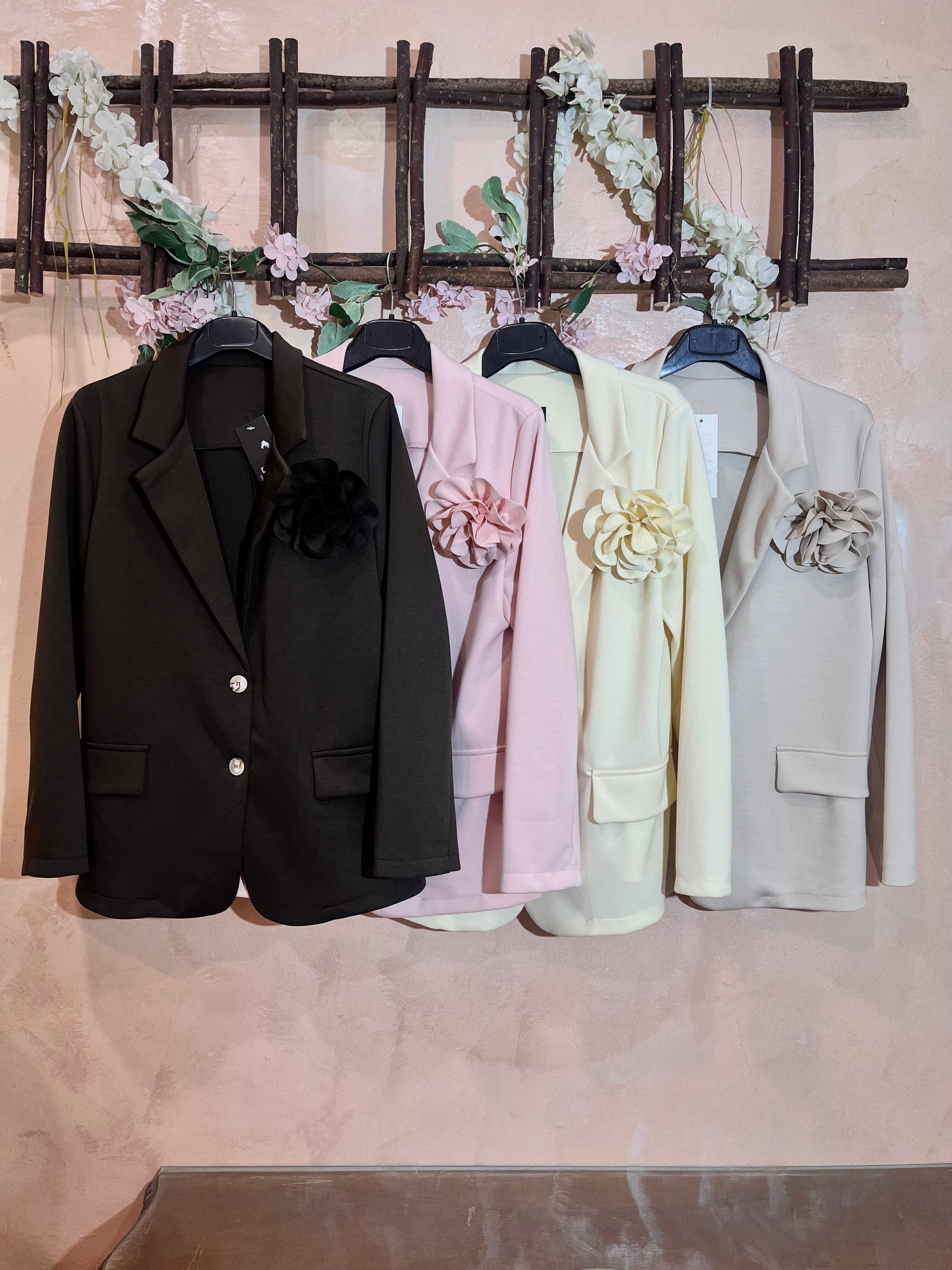 Giacca con La Rosa🌷