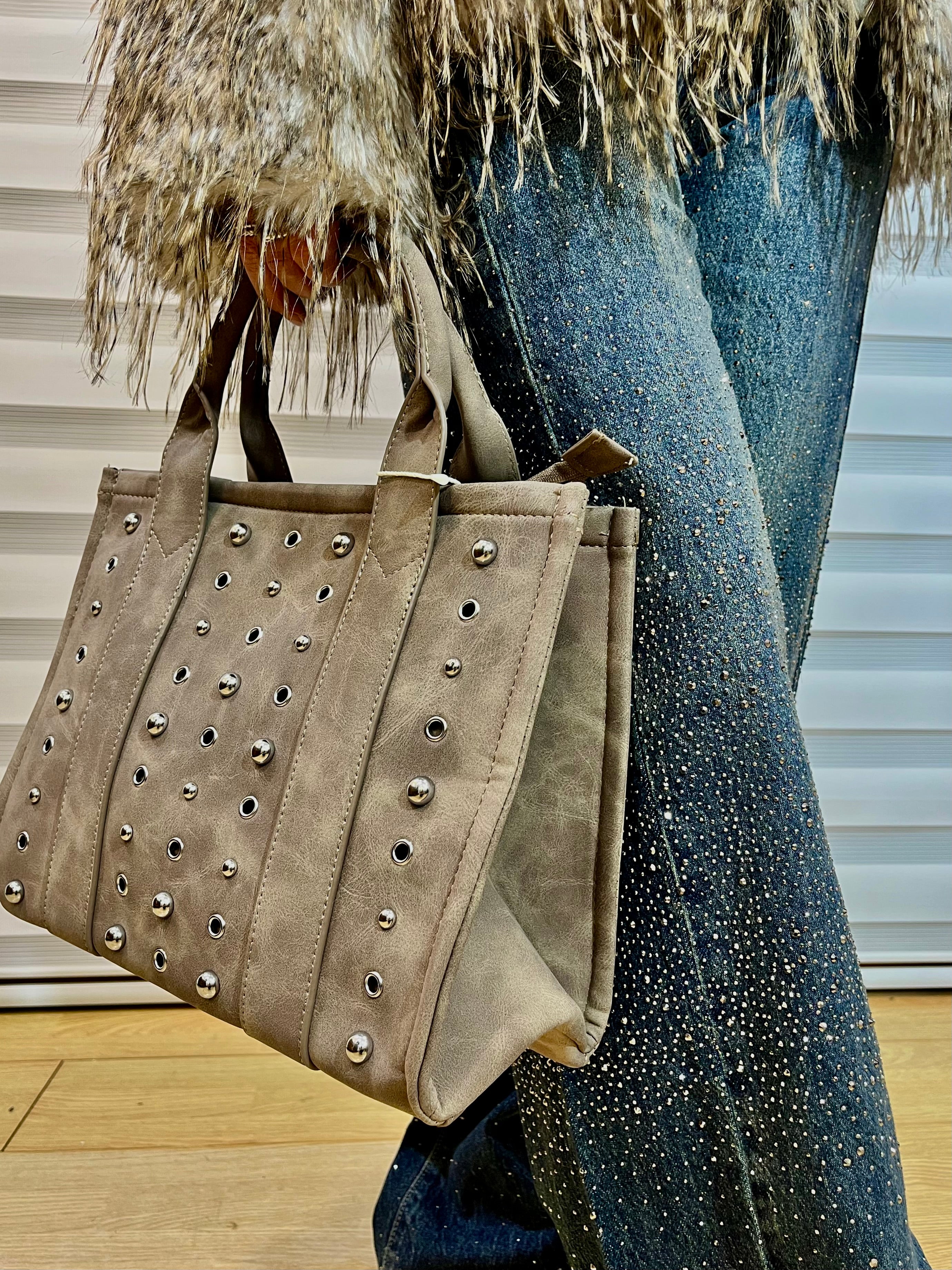 Borsa borchiette🩶