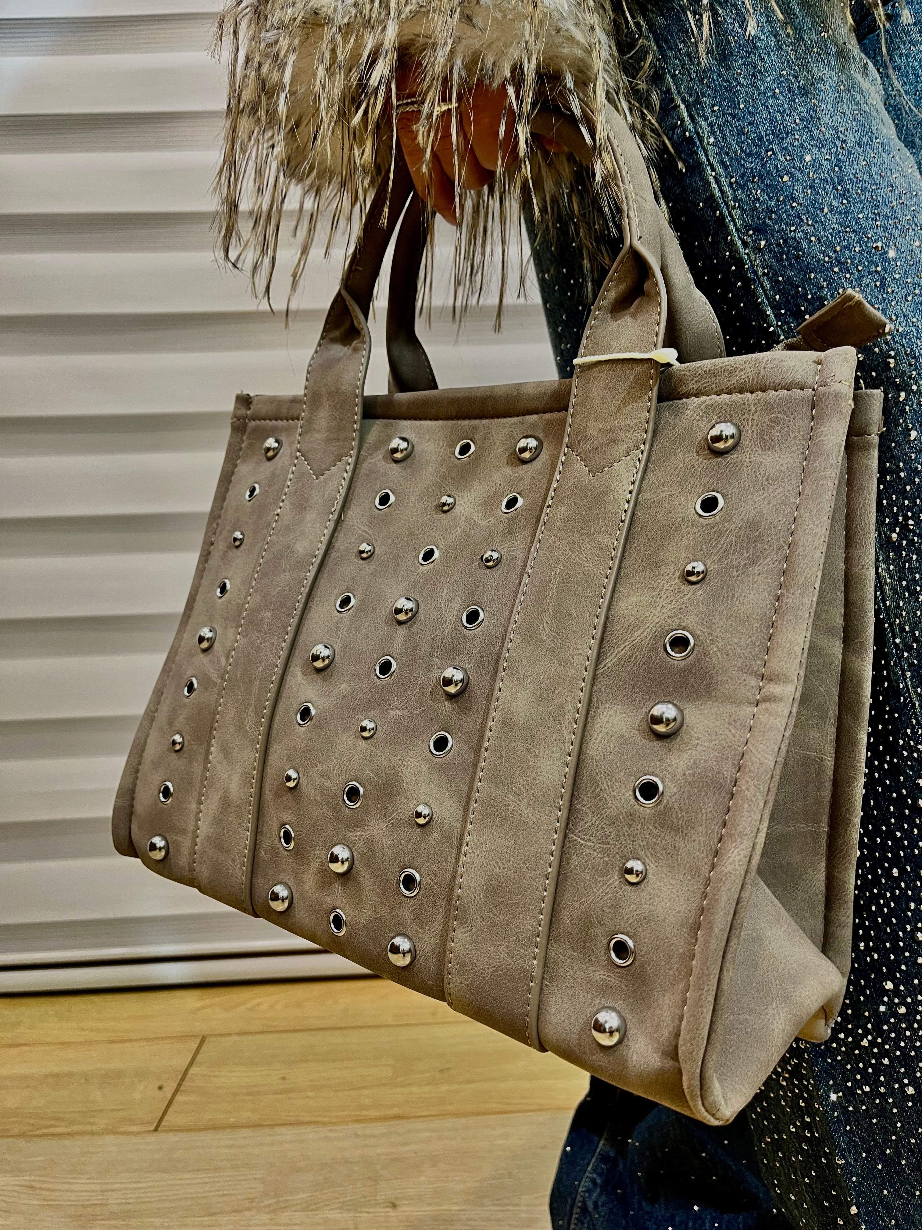 Borsa borchiette🩶