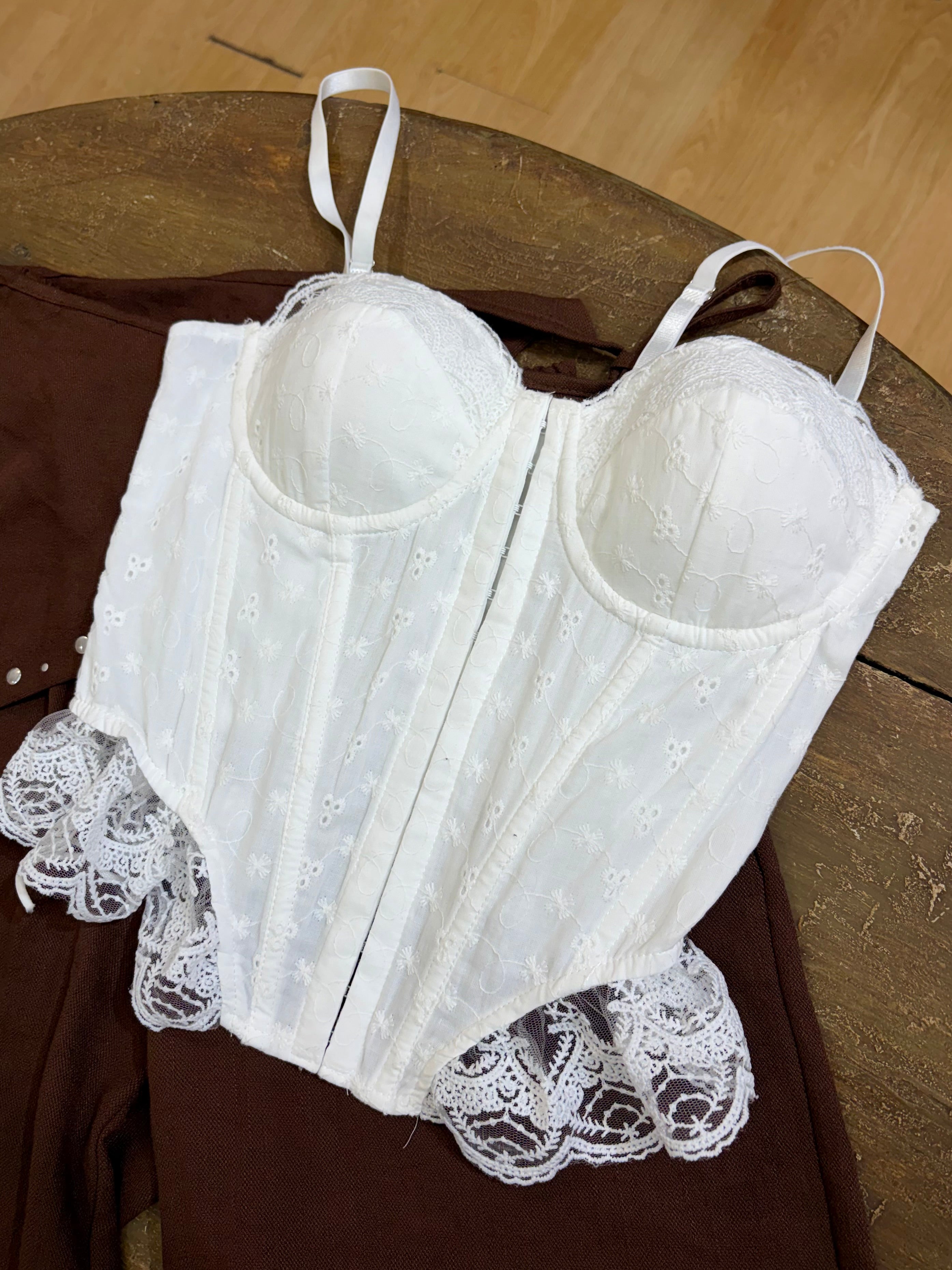 Top White🤎