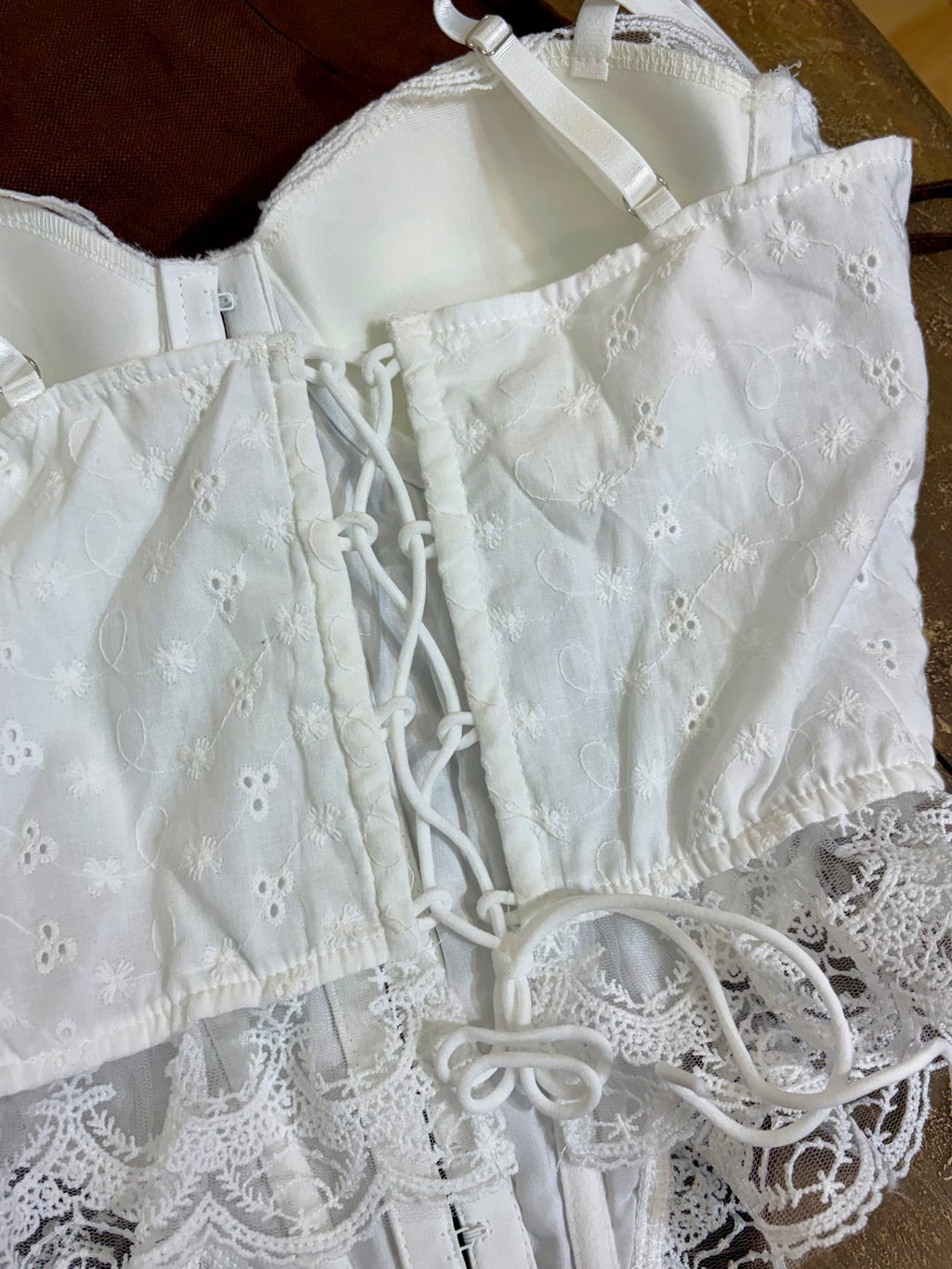 Top White🤎